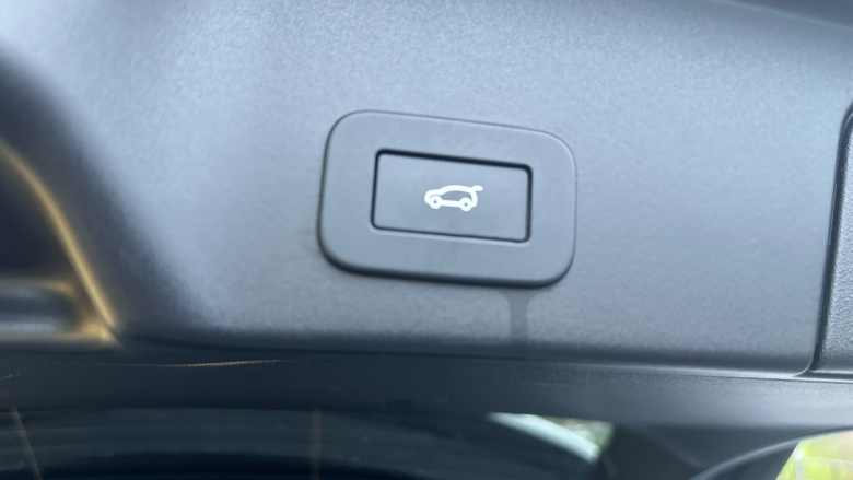 Land Rover Range Rover Evoque 1.5 P270e Dynamic SE 5dr Auto Hatchback